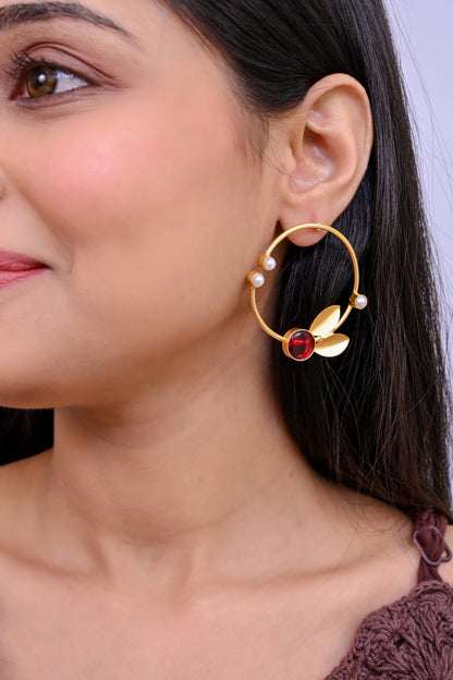 Gold Leaf Pearl Hoops