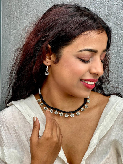 Fusion Oxidized Silver Black Thread Choker Set