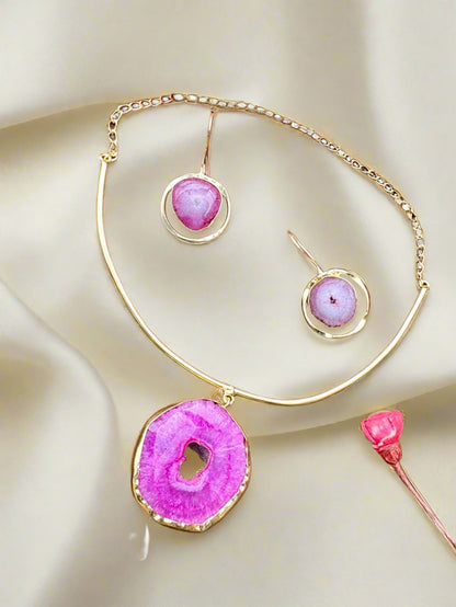 Natural Cosmos Purpurite Stone Pendent Necklace Set
